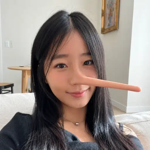 EveLYIN