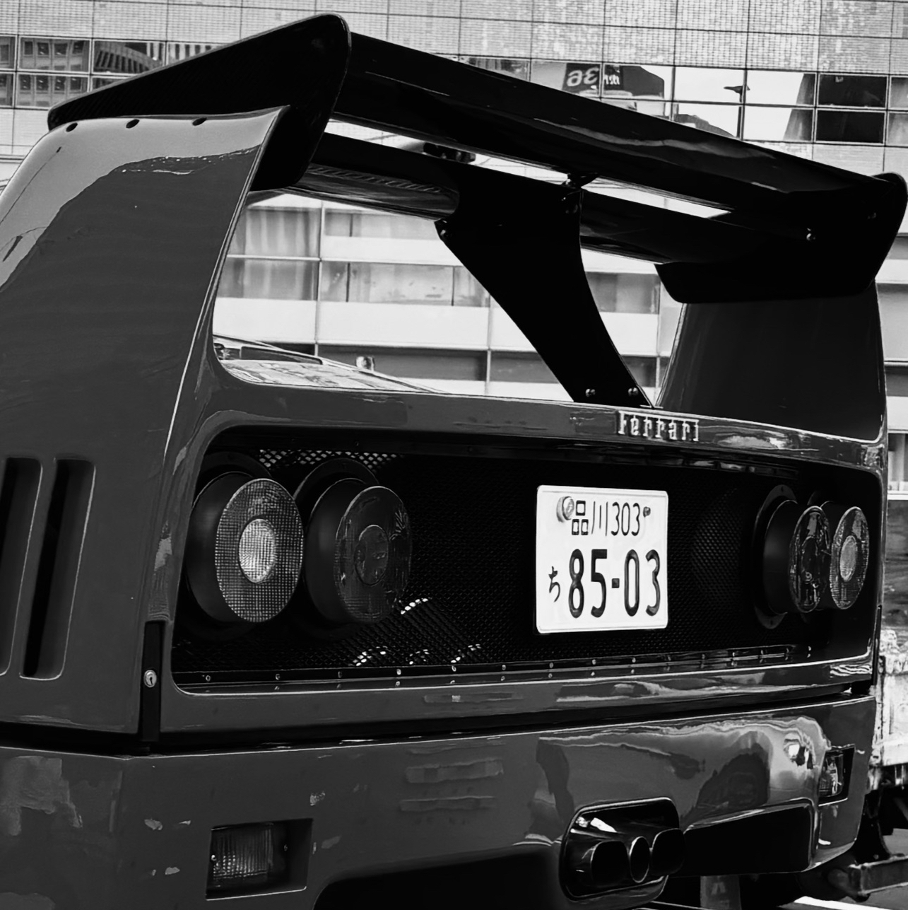 F40