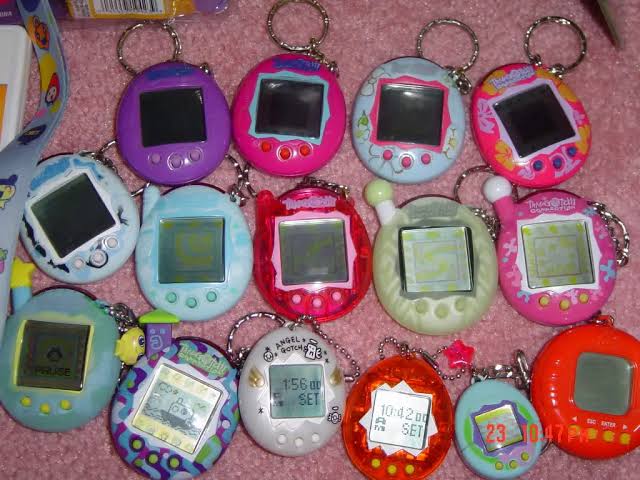 TAMAGOTCHI
