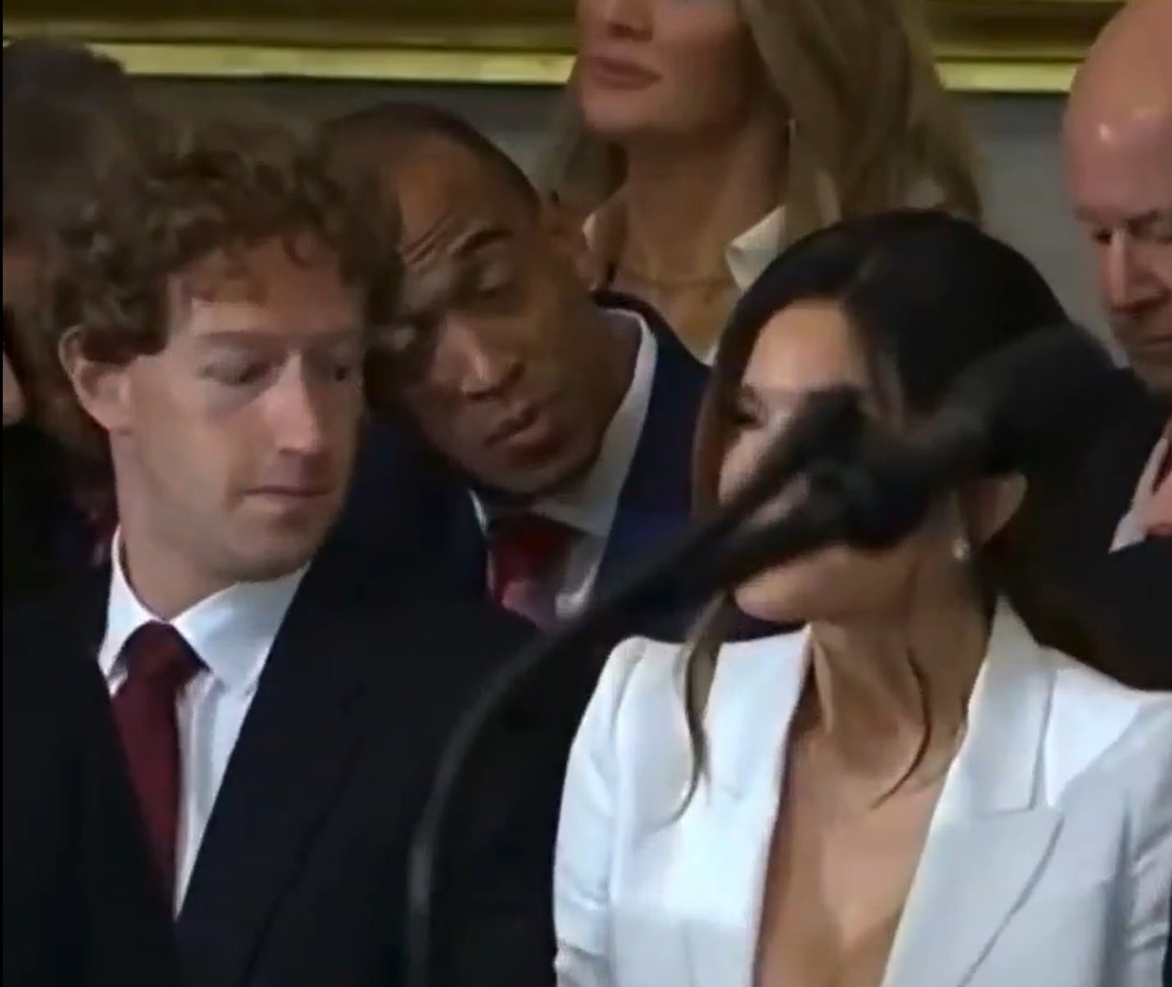 ZUCKLUV