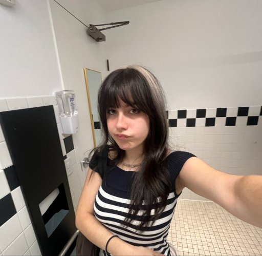 NOUSGIRL